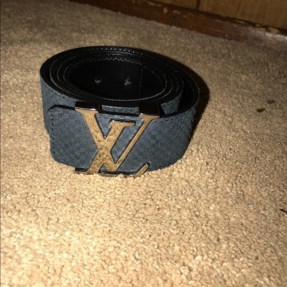 Louis Vuitton belt - Picture 2 of 3